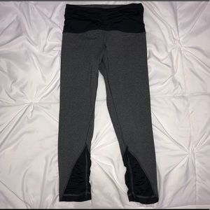 Lululemon Charcoal Grey/Black Crop Pants Size 4